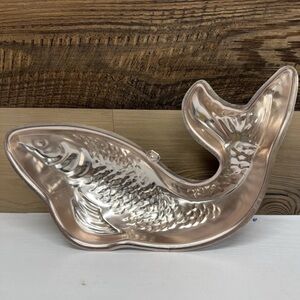 Vintage Fish Jello Mold 12”
